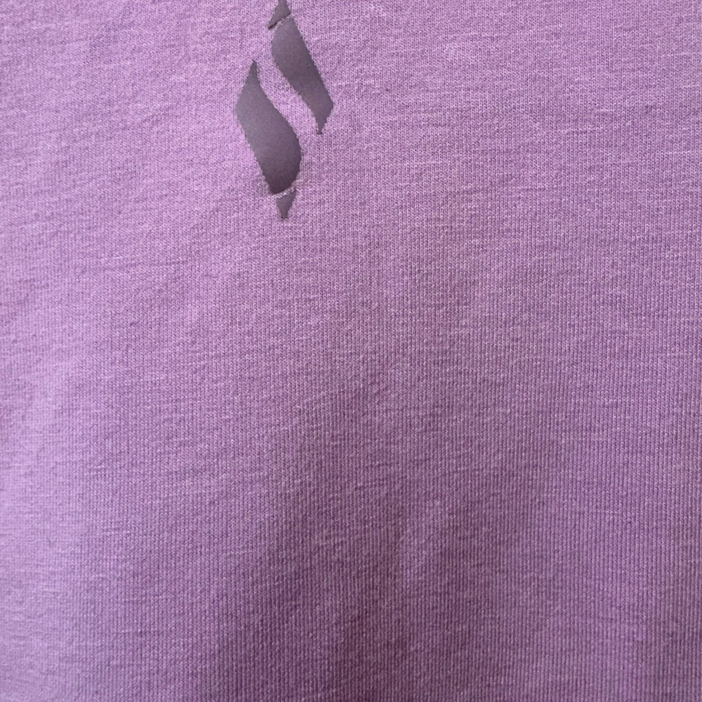 Skechers Lilac Short Sleeve Knot-Front Tee. Size XXL. - Picture 7 of 7